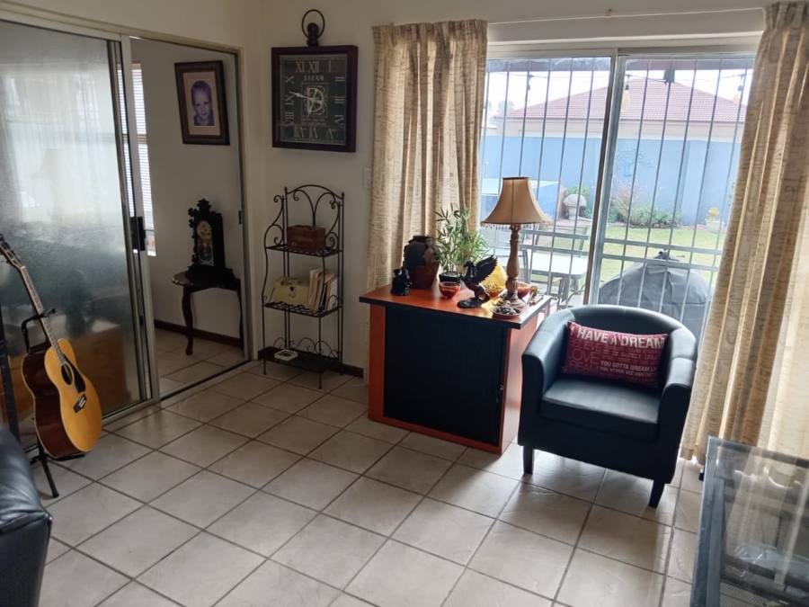 3 Bedroom Property for Sale in Port Owen Western Cape